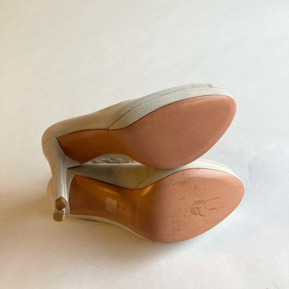 Coach Light Grey Suede Open Toe Heels size 8 - Picture 12 of 16